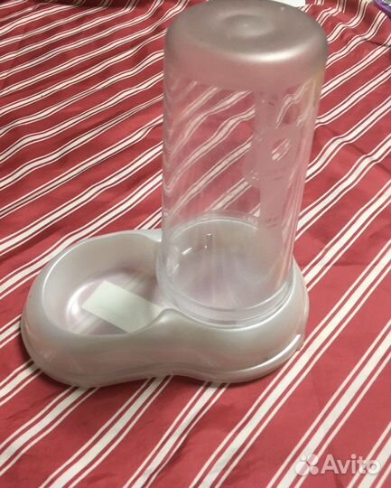 Автоматическая кормушка для кошек