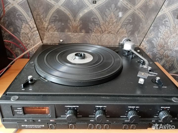 Проигрыватель винила Электроника Д1-012