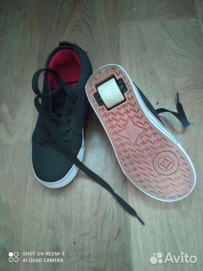 Кеды с колёсиками