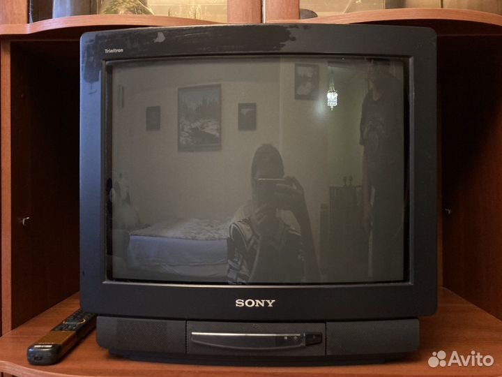 Телевизор Sony trinitron