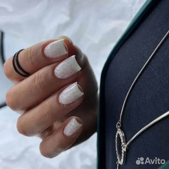 Педикюр, маникюр, наращивание ногтей, шеллак