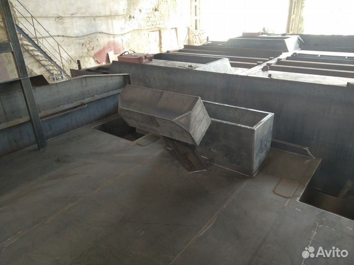 Морской прогулочный катамаран для бизнеса