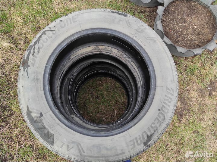 Bridgestone Alenza H/L 33 225/60 R18 100H