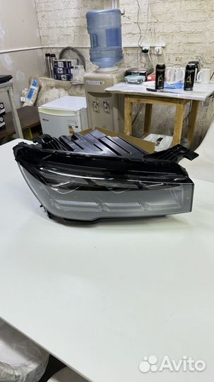 Фара передняя правая Geely Monjaro KX11