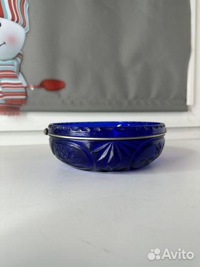 Конфетница синее стекло Скань