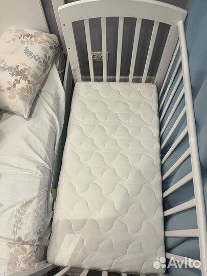 Детская кроватка с универс маятником и ящиком