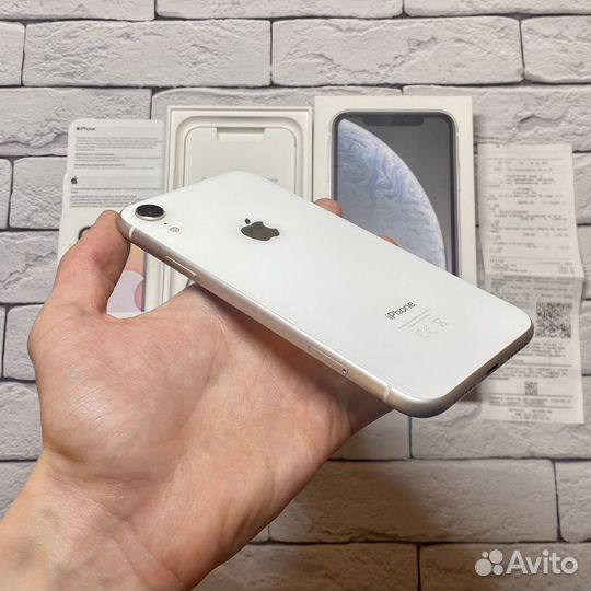 iPhone Xr, 128 ГБ
