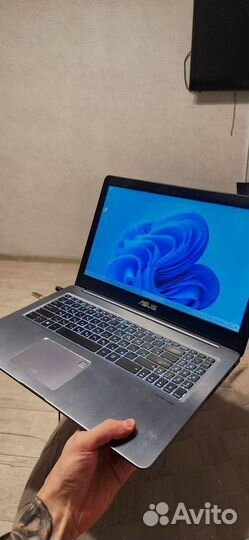 Игровой ноутбук asus M580G видео карта на 4гб
