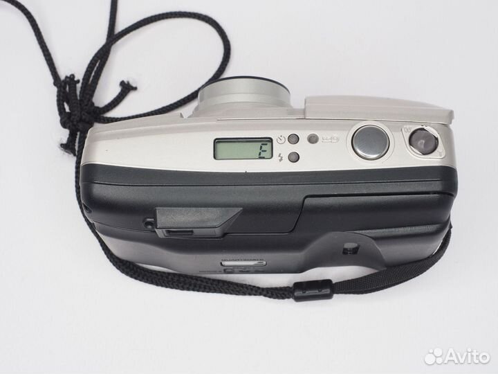 Пленочный фотоаппарат Olympus Superzoom 105G