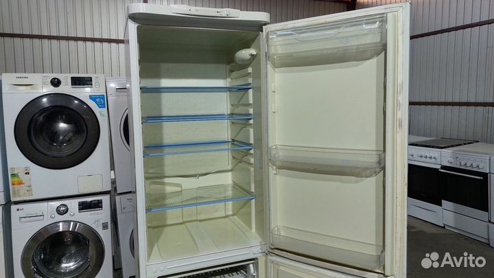 Холодильник бу Индезит. Доставка. Гарантия