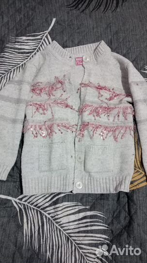 Теплая кофта для девочки