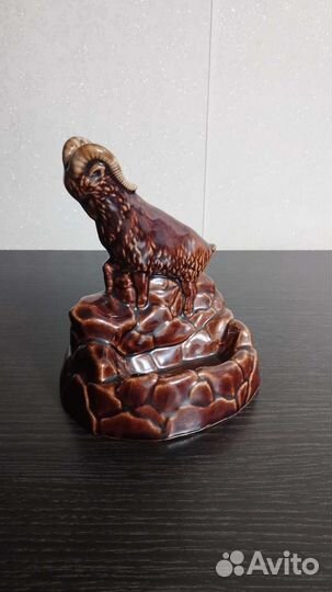 Пепельница