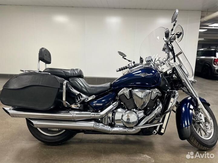 Suzuki Boulevard C109R