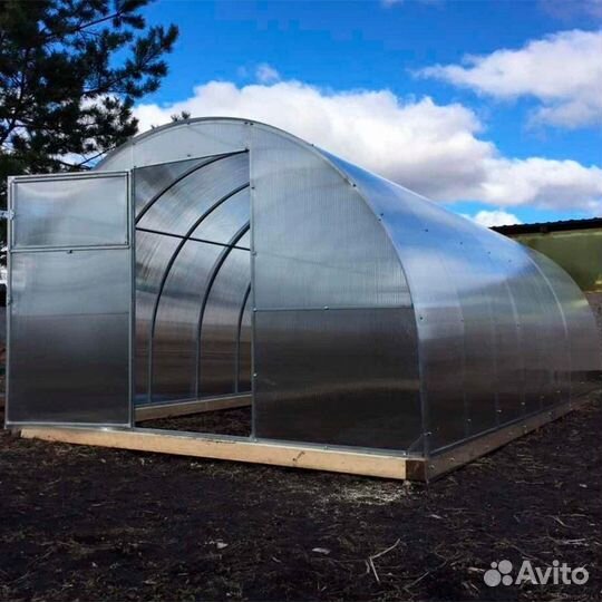 Теплица из поликарбоната