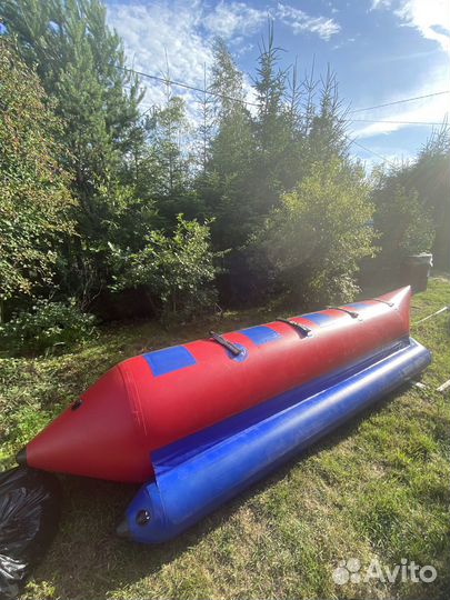 Водный банан