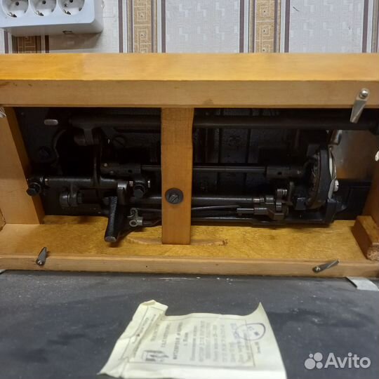 Швейная машинка