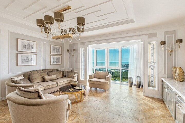 3-к. квартира, 192,5 м², 8/16 эт.