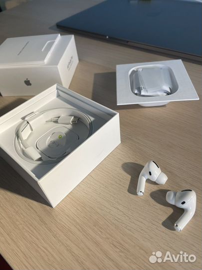 Apple airpods pro