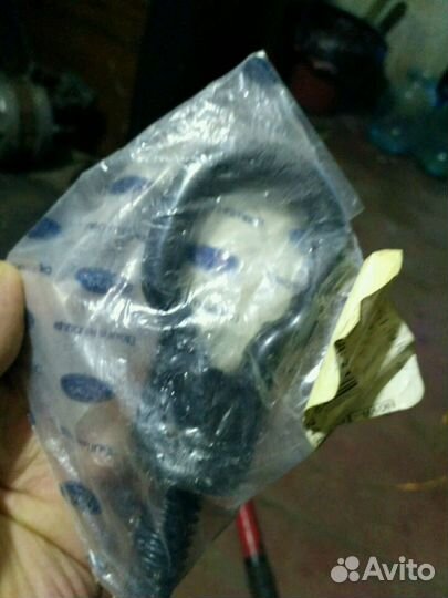 Буксировочный крюк