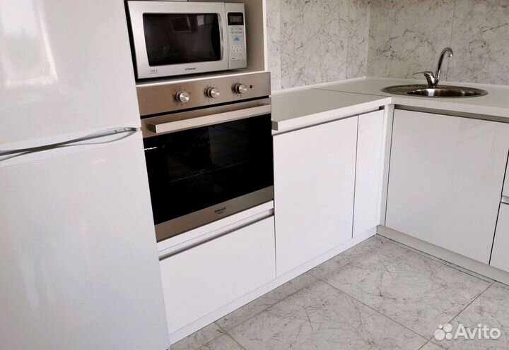 Угловая кухня на заказ