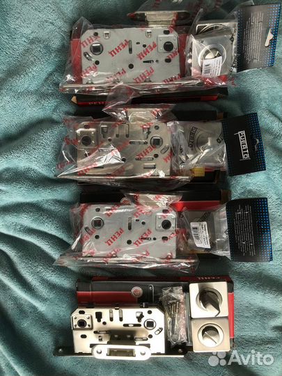 Замки, петли Ренц