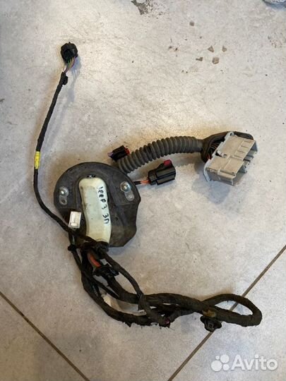 Проводка двери задняя правая Jeep Grand Cherokee