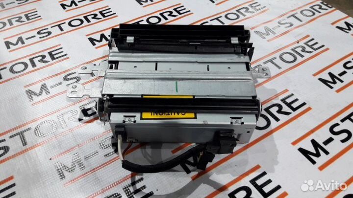 CD-Чейнджер Mercedes-Benz M-Class W164 272.967