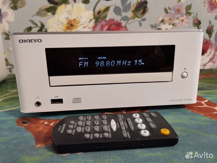 Hi-fi мини система Onkyo CR-245