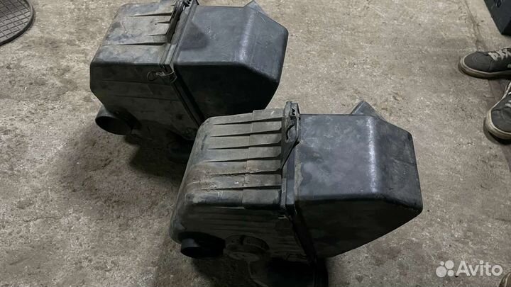 Корпус воздушного фильтра Audi 2.8 aah