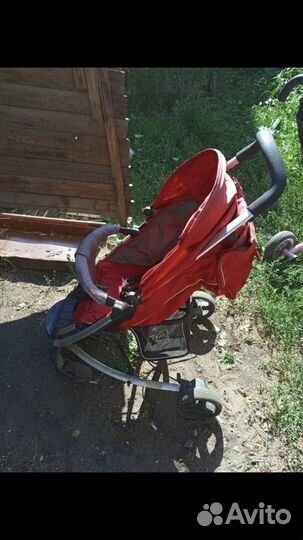 Прогулочная коляска