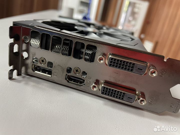 Видеокарта gtx 1050 ti 4gb Asus ROG strix