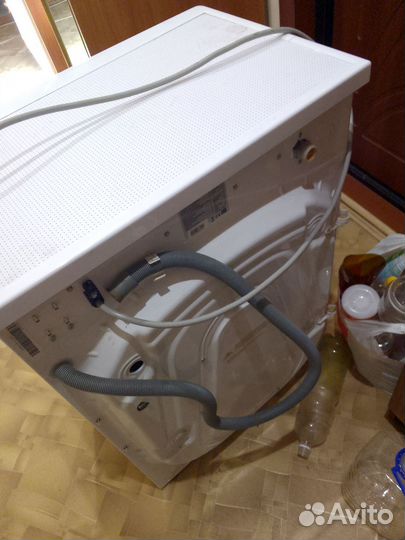Стиральная машина,Hisense, в ремонт