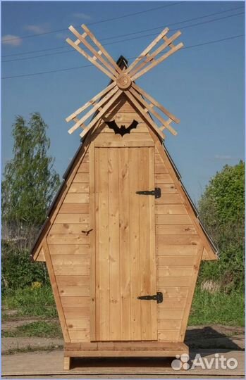 Дачный туалет с декором яцо 460