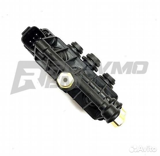 Блок клапанов пневмоподвески Land Rover Discovery