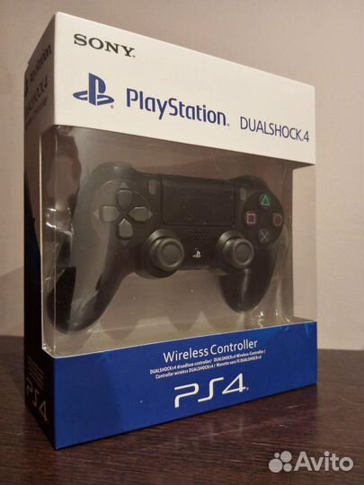 Новый джойстик DualShock 4