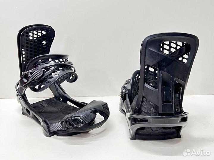 Крепления для сноуборда burton genesis L