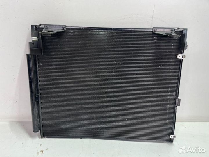 Радиатор кондиционера Toyota Land Cruiser 200