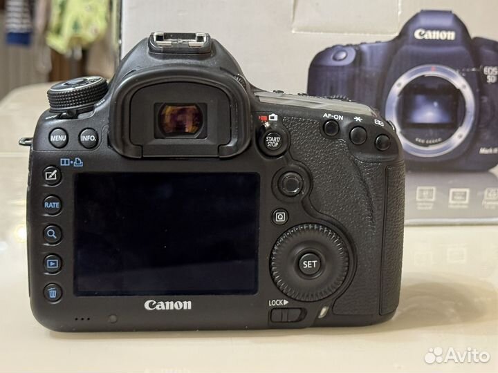 Canon eos 5D mark iii body