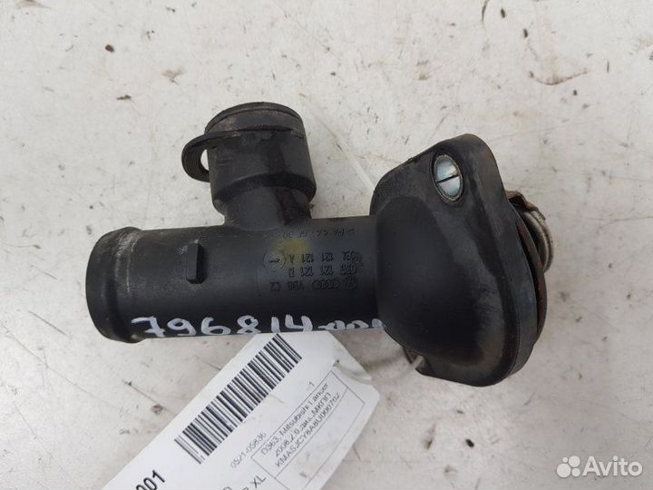 Корпус термостата Mitsubishi Outlander