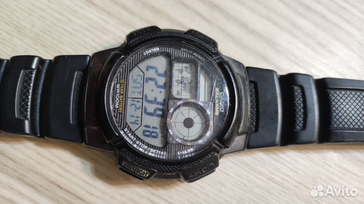 Часы Casio AE-1000W