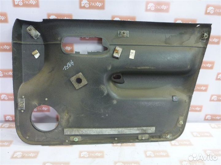 Обшивка двери передняя левая Skoda Felicia 6U1