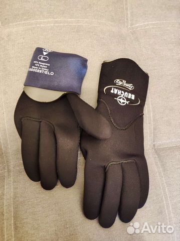 Неопреновые перчатки новые
