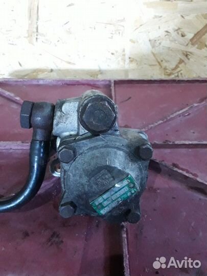 Насос гидроусилителя руля Iveco Daily 35S11 2.8