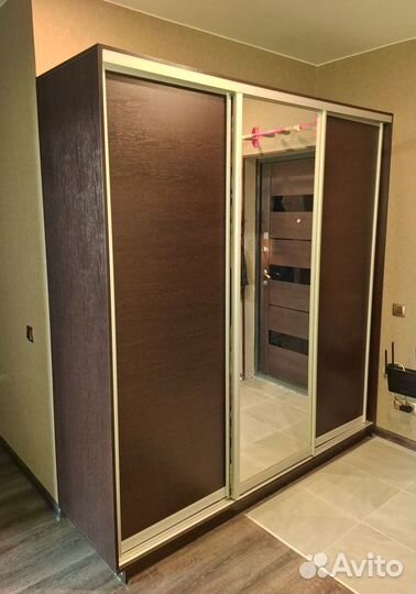 Шкаф купе с зеркалом бу