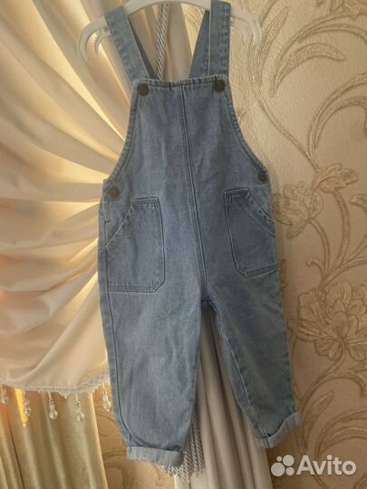 Детский джинсовый комбинезон