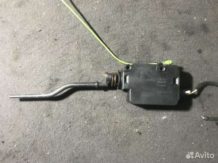 Замок лючка топливного бака BMW 3 E46 (67116923973