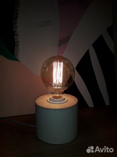 Лампа из бетона (цилиндр) в стиле лофт