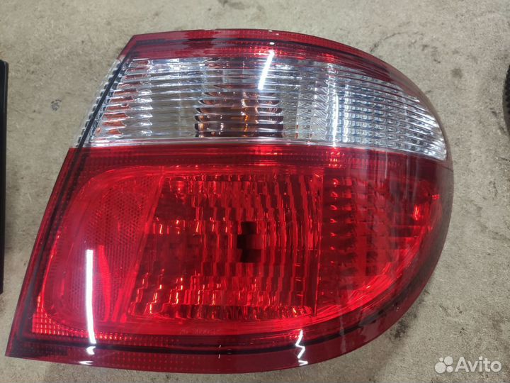 Фонари Ниссан Альмера н16 новые