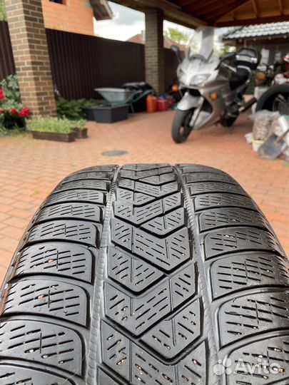 Pirelli Scorpion Winter 255/50 R19