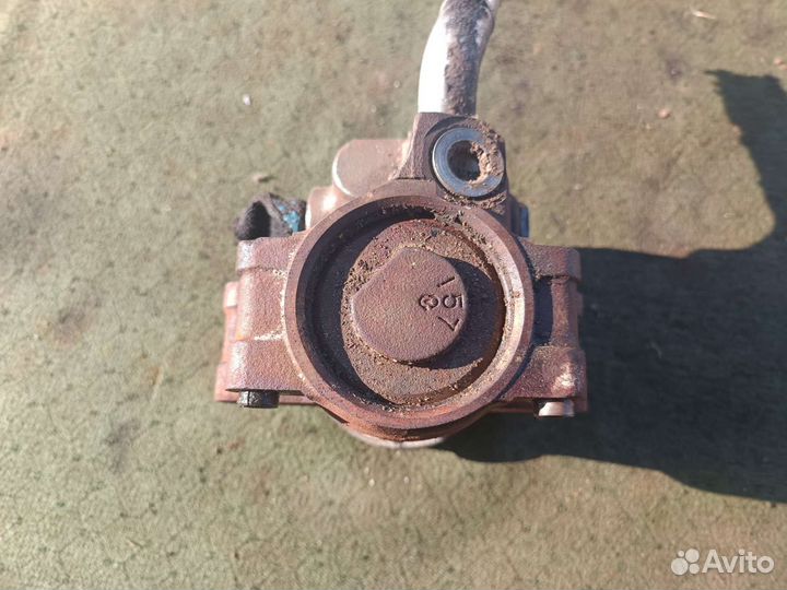 Насос гидроусилителя руля Форд фиеста 2008 г